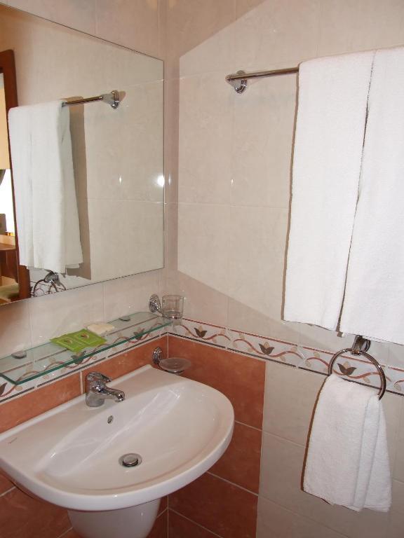 Family Hotel Tropicana Равда Номер фото